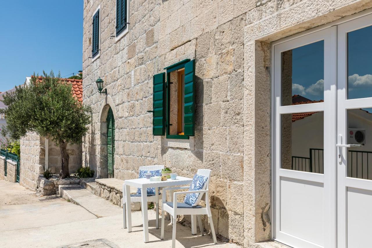 Waterview Apartments - Koru Apartment And Pool Mimice Εξωτερικό φωτογραφία
