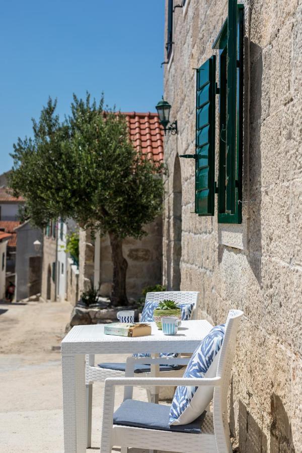 Waterview Apartments - Koru Apartment And Pool Mimice Εξωτερικό φωτογραφία