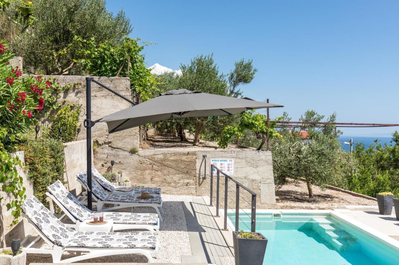 Waterview Apartments - Koru Apartment And Pool Mimice Εξωτερικό φωτογραφία